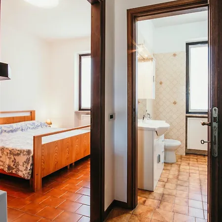 Miralago Playa - Lakeside L&b *